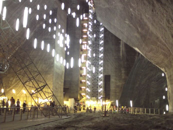 Noua PERLA a turismului romanesc! Salina de la Turda! GALERIE FOTO + VIDEO2