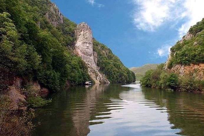 Suntem invidiati din toate colturile lumii! De ce Pentru ca avem o Delta de cinci stele!8