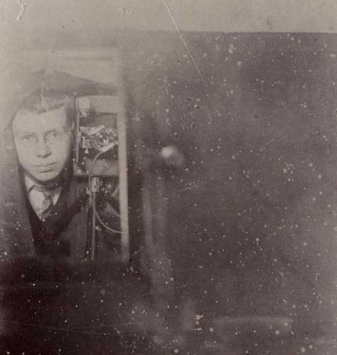 IMAGINI DE COLECTIE! Cele mai vechi SELFIE-uri din ISTORIE!4