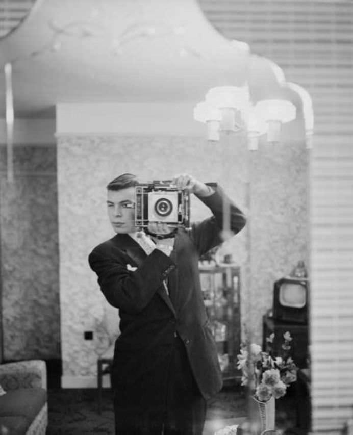 IMAGINI DE COLECTIE! Cele mai vechi SELFIE-uri din ISTORIE!8