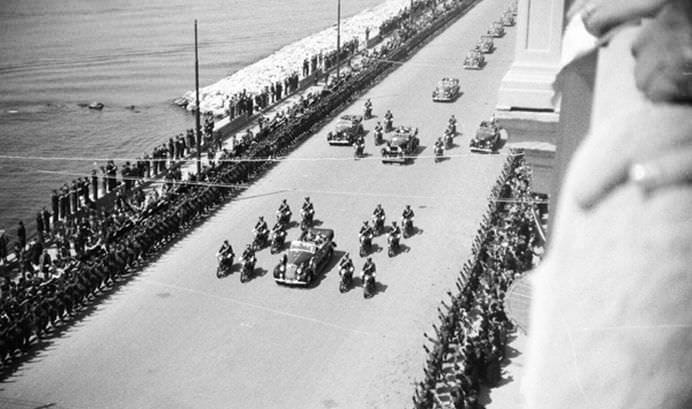 IMAGINI DE COLECTIE cu HITLER, descoperite de un fotograf in Virginia!2