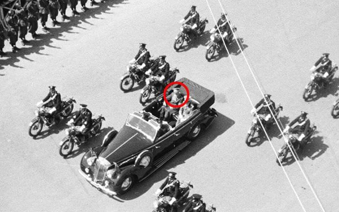 IMAGINI DE COLECTIE cu HITLER, descoperite de un fotograf in Virginia!3