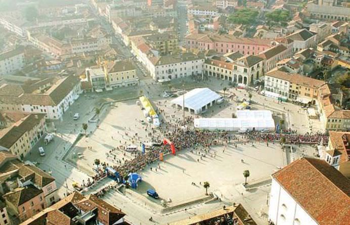 IMAGINI cu ORASUL UNIC care i-a speriat pe matematicieni si arhitecti!7