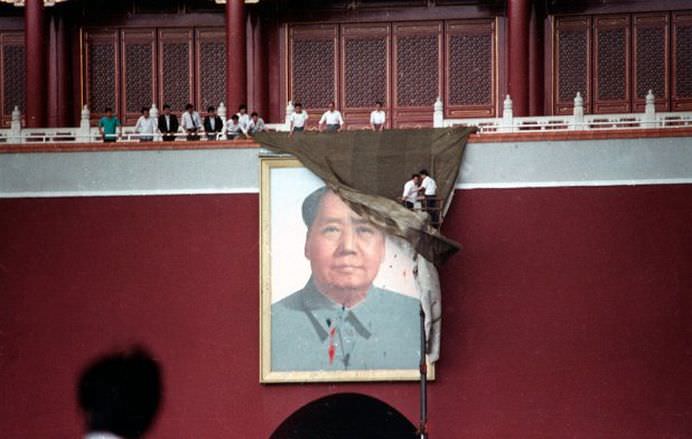 Nu se va uita niciodata! S-au implinit 25 de ani de la MASACRUL DIN PIATA TIANANMEN! FOTO + VIDEO7