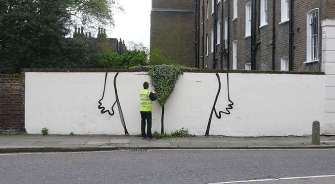 IMAGINI REALISTE cu desene graffiti care interactioneaza direct cu NATURA!6