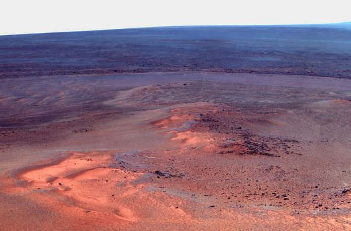 IMAGINI UNICE transmise de-a lungul timpului de roverul NASA de pe Marte!13