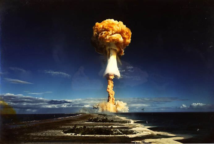 TOP 12 lucruri pe care nu le stiai despre Elvetia! INCREDIBIL ce se intampla cu aceasta tara in caz de RAZBOI NUCLEAR! 11