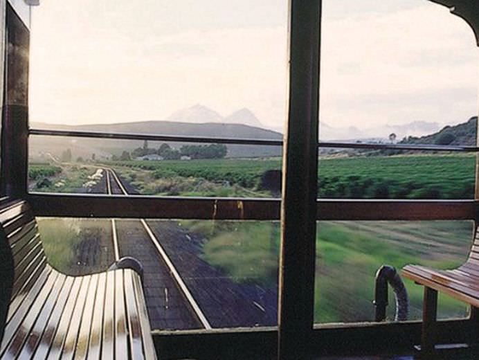 Cel mai LUXOS tren din lume! Nici n-o sa crezi cat costa o calatorie si din ce gara pleaca trenul! FOTO + VIDEO9
