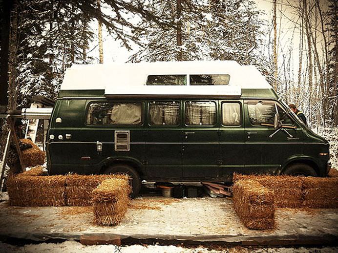 Cum iti poti transforma Dodge Van-ul din intr-o casuta perfecta! FOTO10