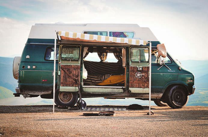 Cum iti poti transforma Dodge Van-ul din intr-o casuta perfecta! FOTO18
