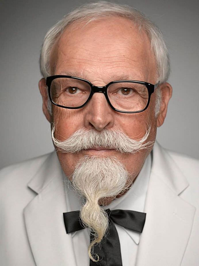 IMAGINI COOL cu cele mai tari MUSTATI din 2014!6