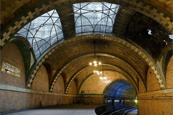 IMAGINI DESPRINSE de pe alt PAMANT! Incursiune in cele mai frumoase 30 de STATII DE METROU din lume!10a