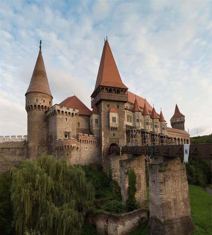 20 de LOCURI care te pot face sa te REINDRAGOSTESTI IREMEDIABIL de ROMANIA!9
