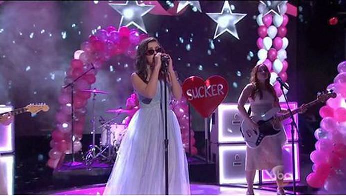 ILLUMINATI au facut praf editia 2014 a American Music Awards!1
