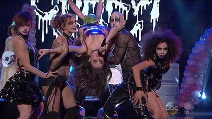 ILLUMINATI au facut praf editia 2014 a American Music Awards!3