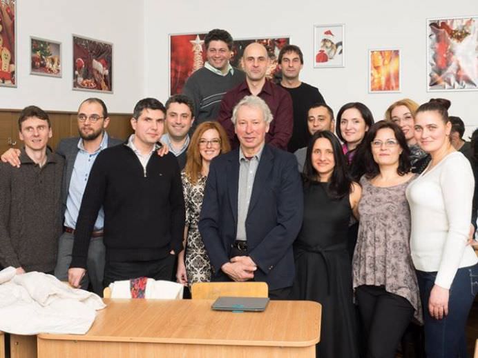 Oreste s-a intalnit cu colegii din generala! IMAGINI nostalgice din anii 80!10